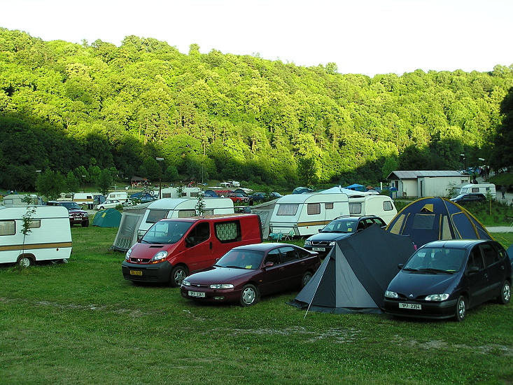 Ubytování vranovská přehrada - Camp Bítov - Ubytování ve stanech a karavanech