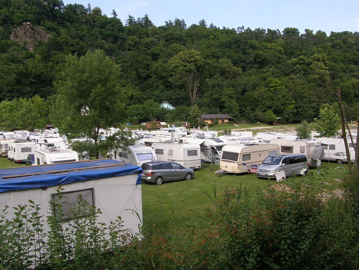 Unterkunft in eigenen Zelten und Caravans