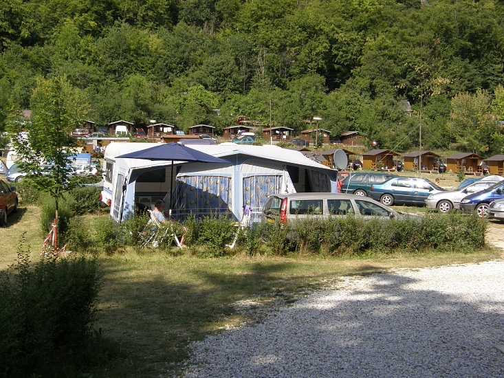 Unterkunft in eigenen Zelten und Caravans